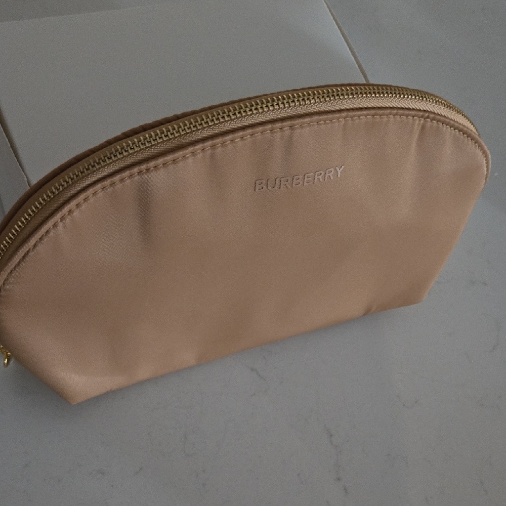 New Burberry Cosmetic Pouch Carmel W/ Gold Details